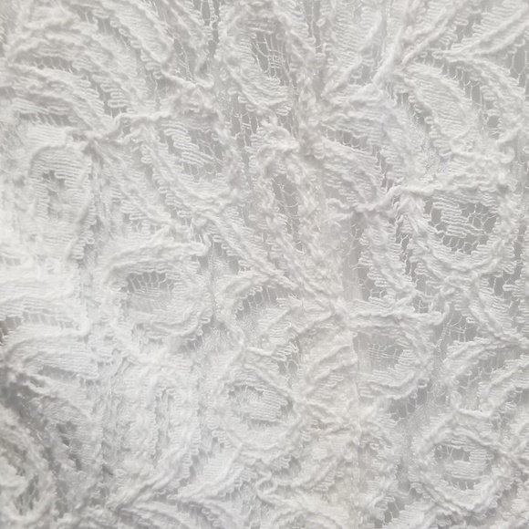 Romantic Dress - Picture 3 of 4